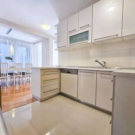 Sea View Luxury Family